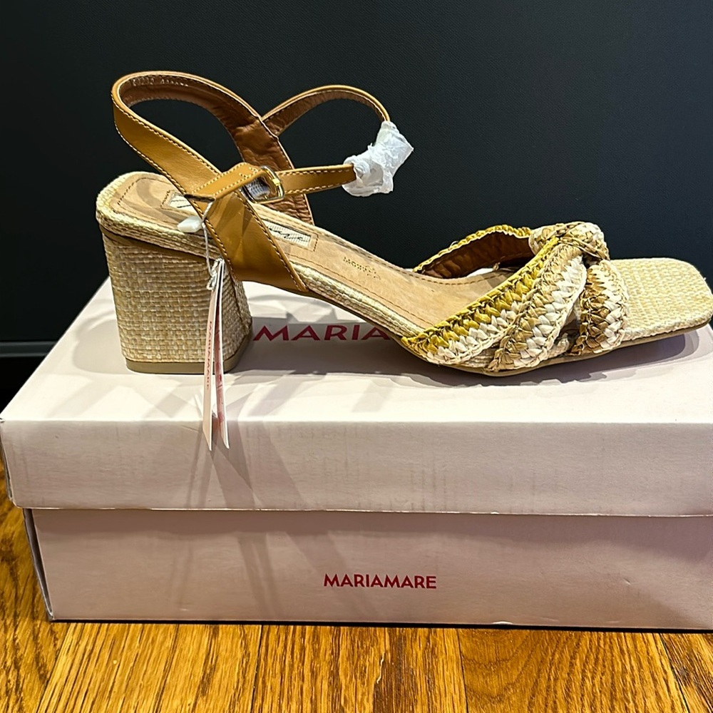 Never worn strappy sandals